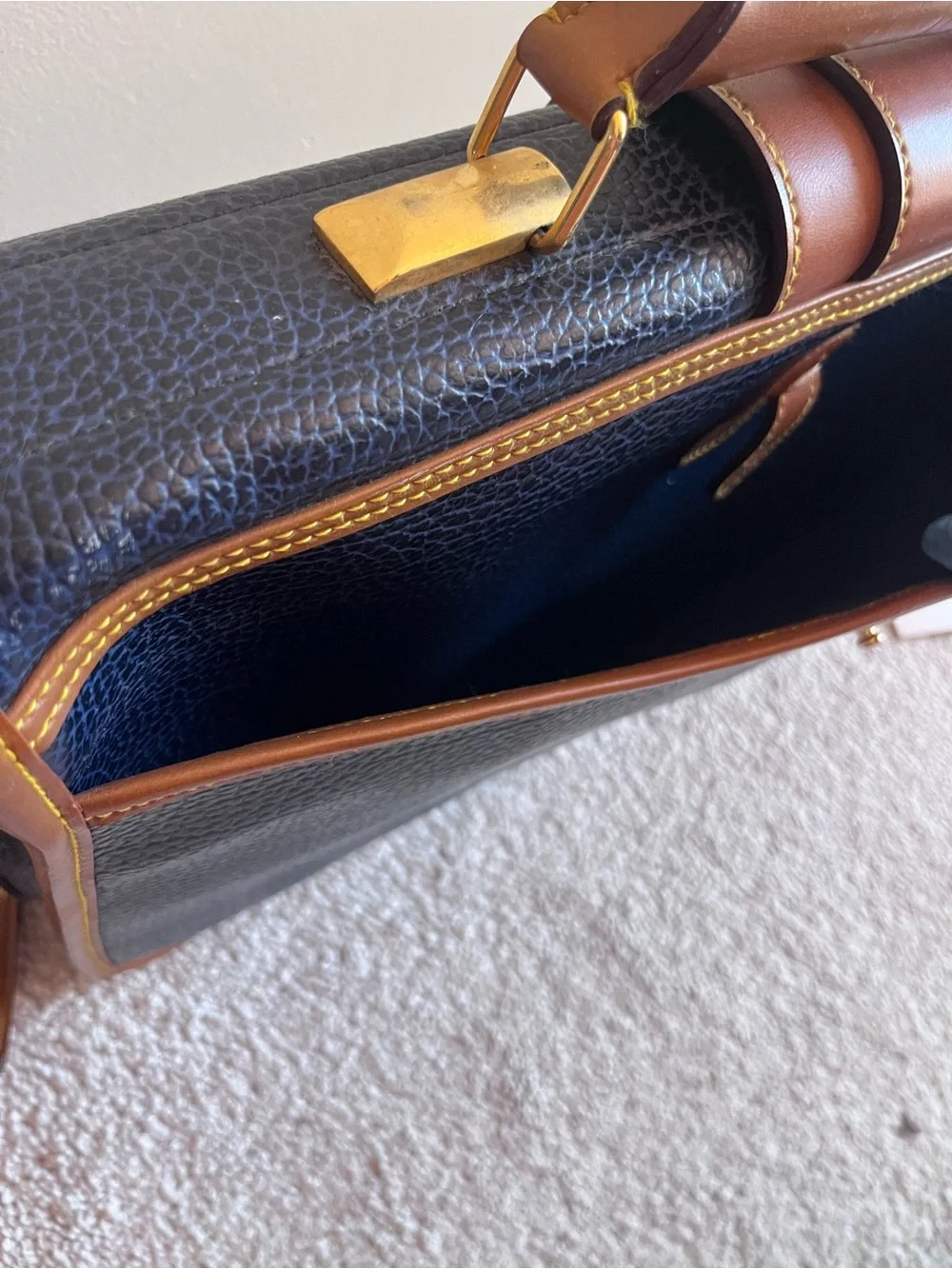 Dooney & Bourke vintage dooney